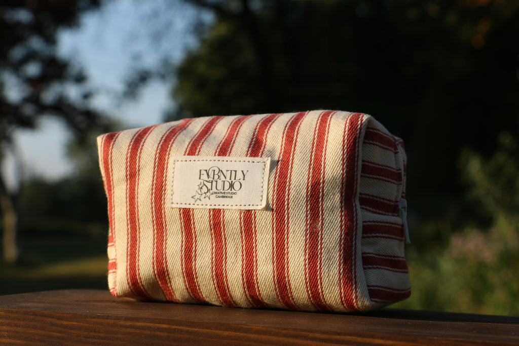 Mini Makeup Bag Red